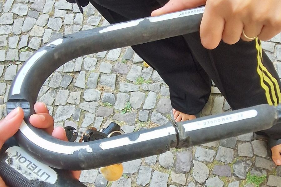 LITELOK X1 Saves Bike in Berlin #90