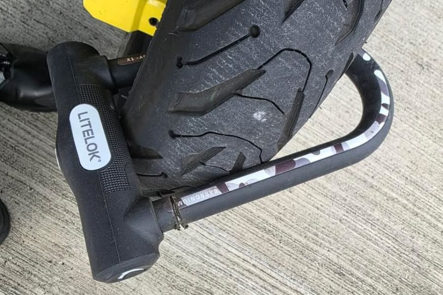 LITELOK X1 Saves Motorcycle in West London #101