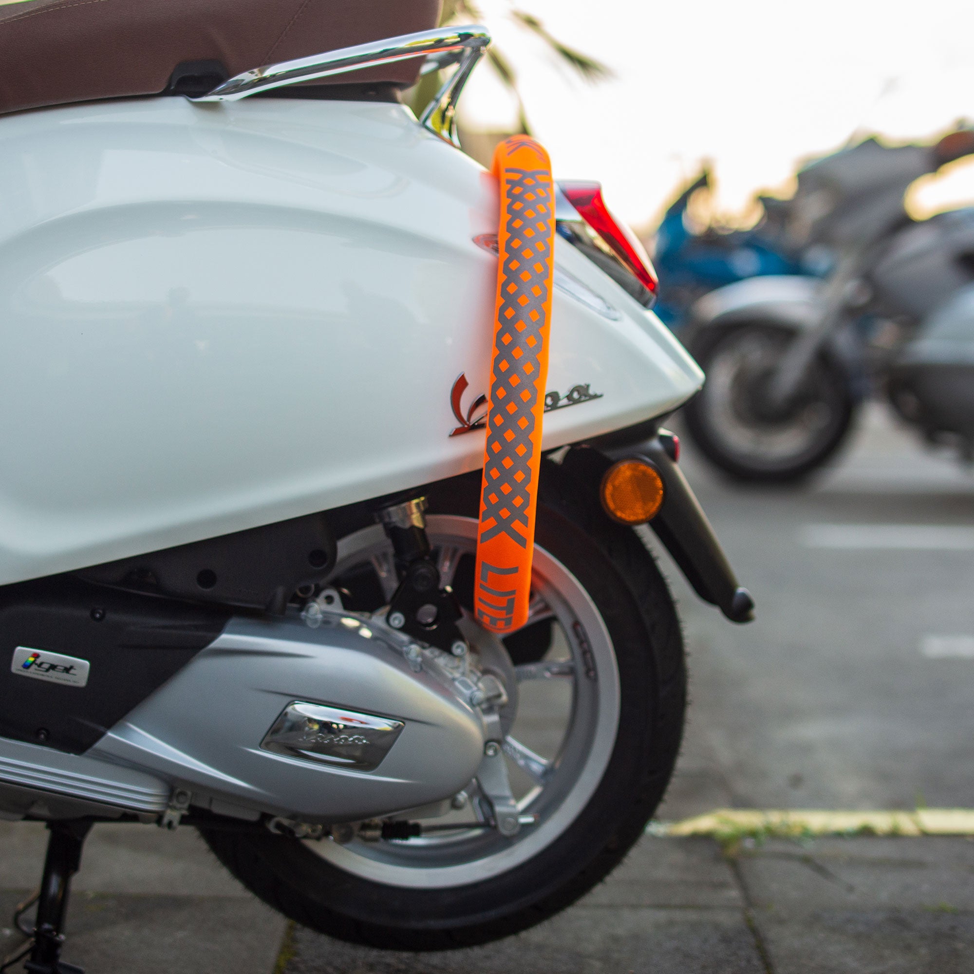 LITELOK CORE MOTO